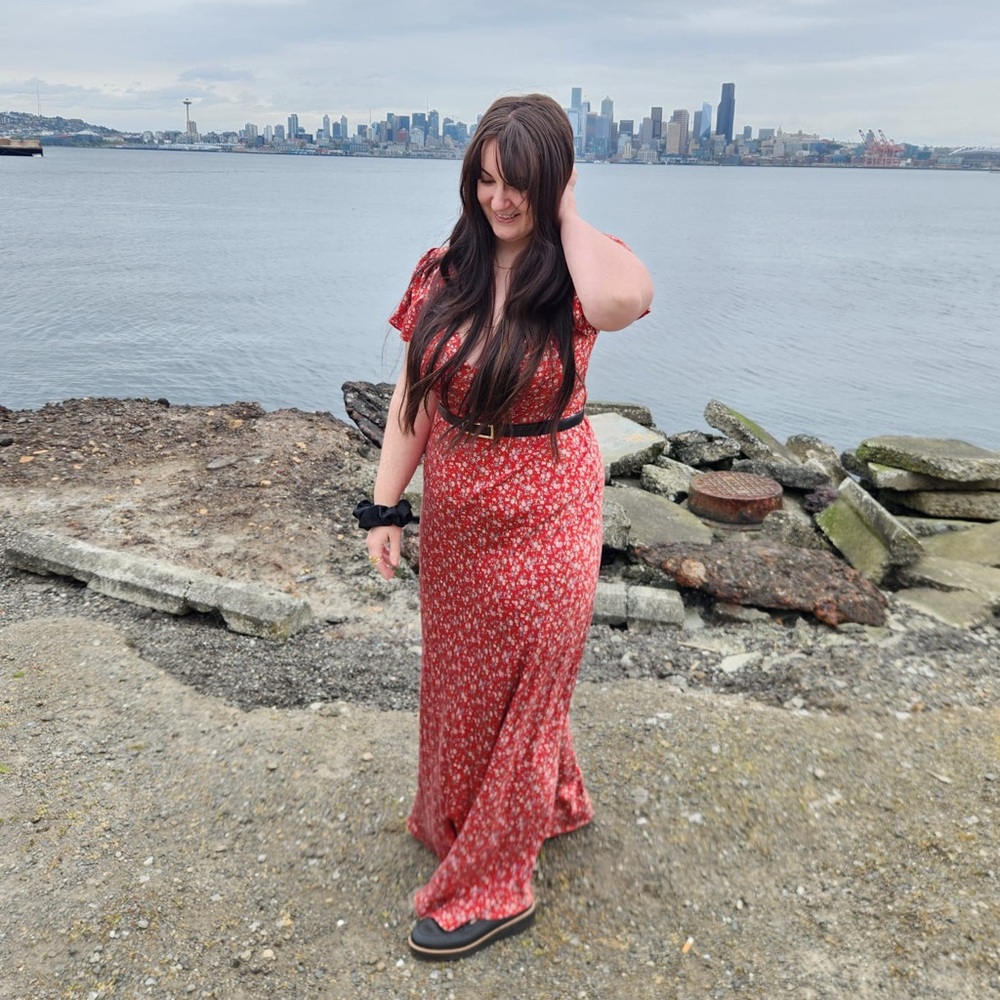 Meet your Posher, Emily